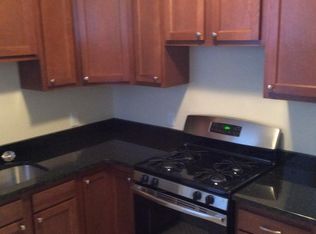 876 Elm Street #FL 2ND, New Haven, CT 06511