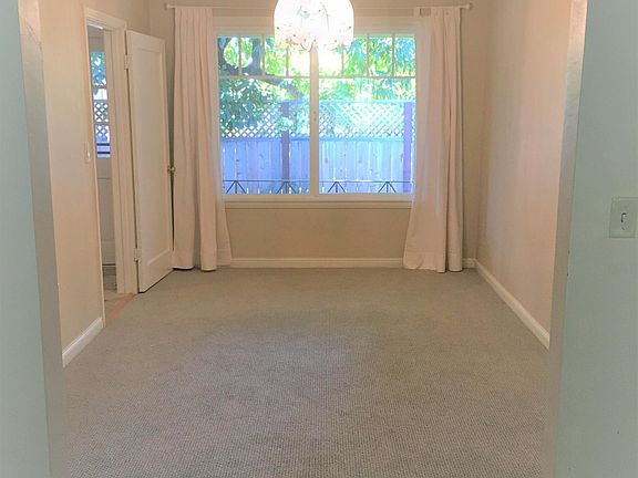 5th image of 442 Grand Blvd