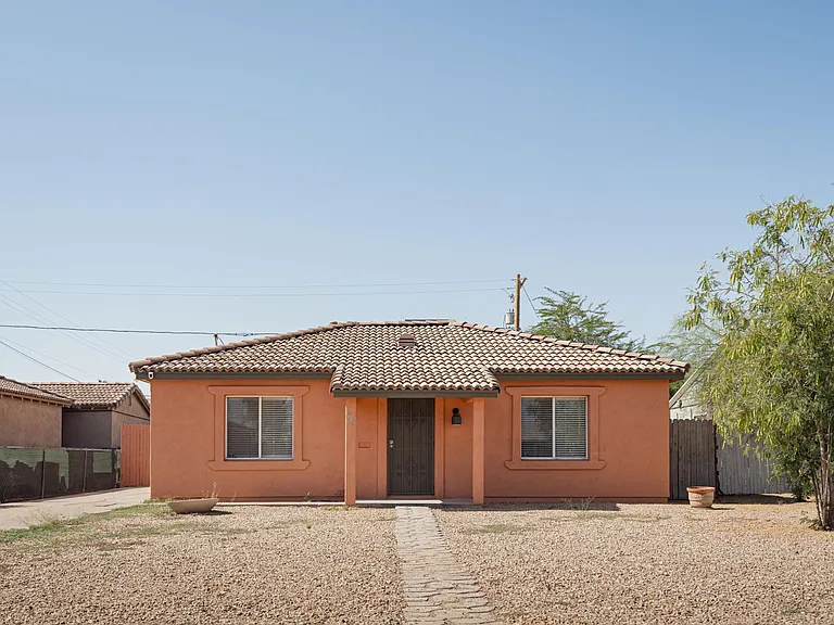 1641 E Coronado Rd — Photo 2