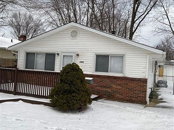 2nd image of 1329 E 362nd St