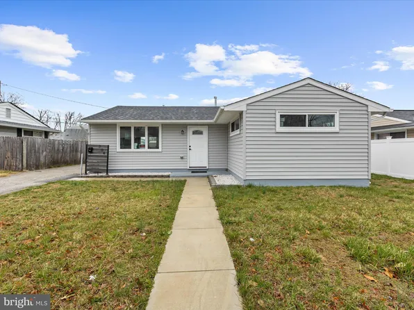 204 Aquahart Rd, Glen Burnie, MD 21061