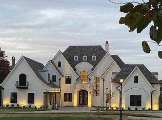 1433 Charlottesville Blvd, Knoxville, TN 37922
