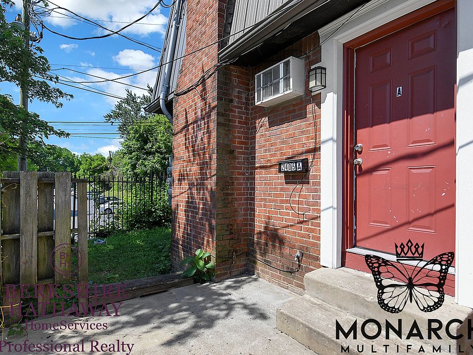 1st image of 2405 Belcher Dr Unit A