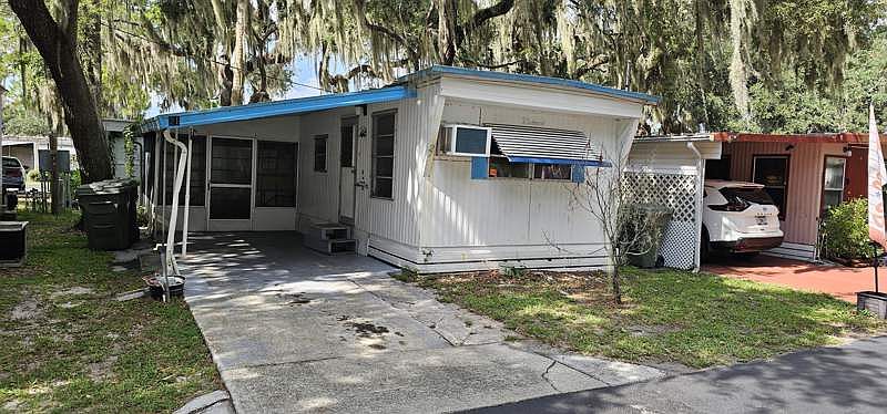 1st image of 1208 Lee St #21
