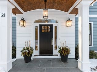 21 Balfour St, Lexington, MA 02421