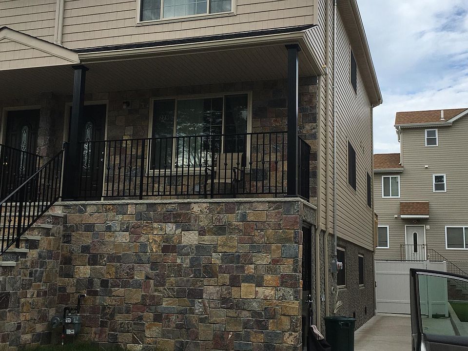 1st image of 279 Quintard St