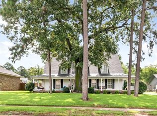 1605 Sugar Creek Dr E, Mobile, AL 36695