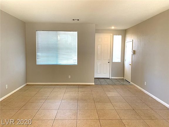 4th image of 8290 Gilded Crown Ct