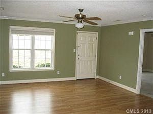 3rd image of 5502 Mallard Ln