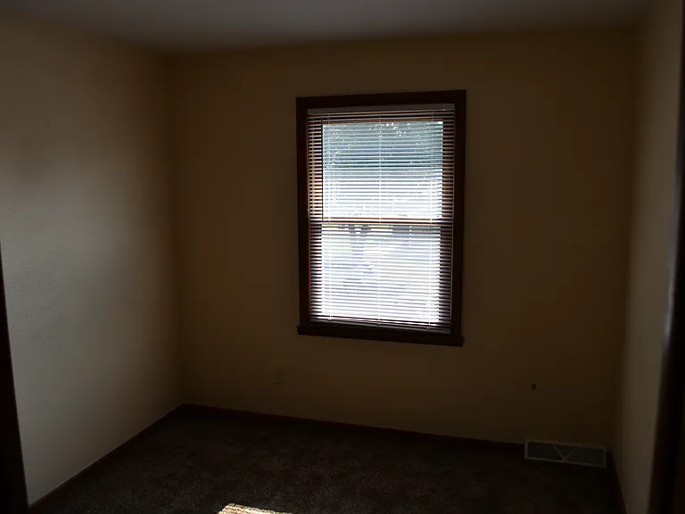 201 N Marion Ave — Photo 8