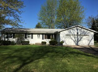55416 Buckhorn Rd, Three Rivers, MI 49093