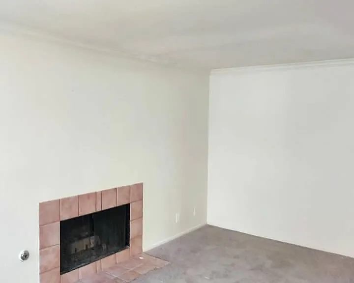 5049 Spencer St #D — Photo 41