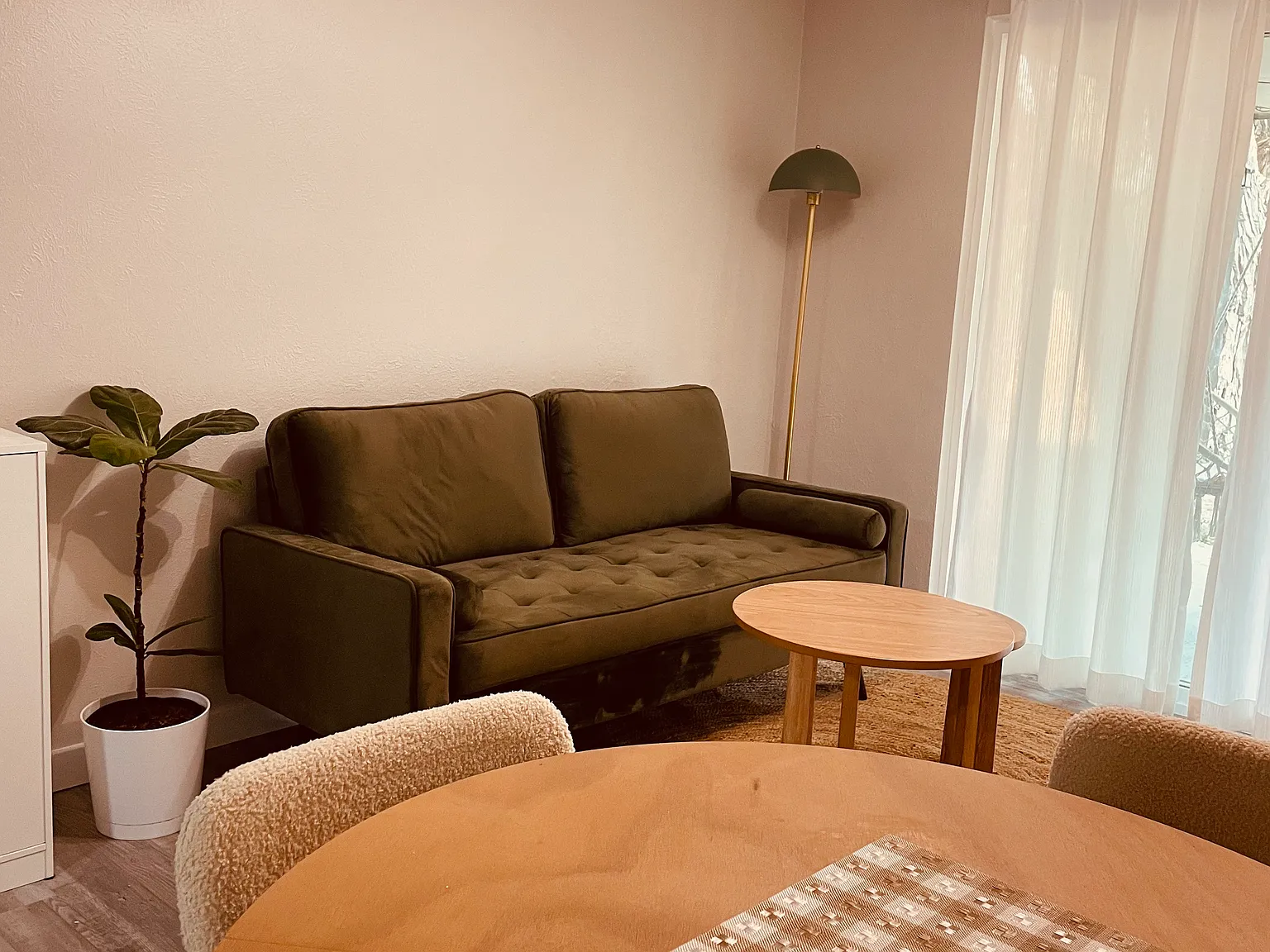 1 bed, 1125 sqft, $2,600 — Photo 4