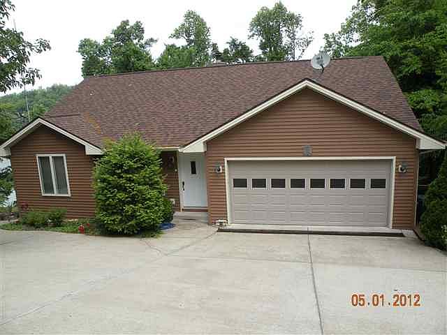1st image of 98 Motley Cir