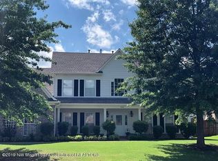 8063 Heatherstone Dr, Olive Branch, MS 38654
