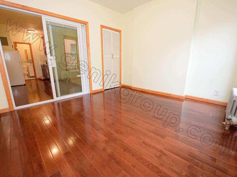 1st image of 49 Catherine St APT 4B