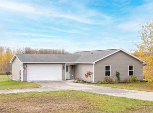 9144 Kingsfield Dr, Kingsley, MI 49649
