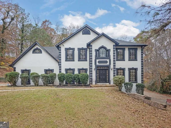 6230 Tennis Dr, Fairburn, GA 30213