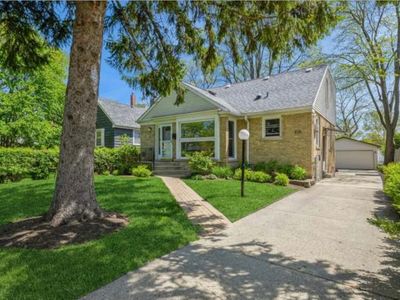 235 Nordica Ave, Glenview, IL, 60025
