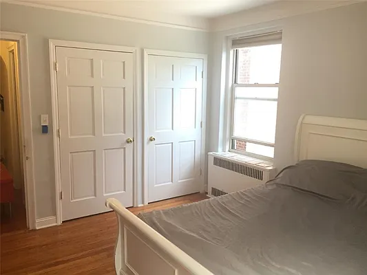 Sold by R New York | media 11