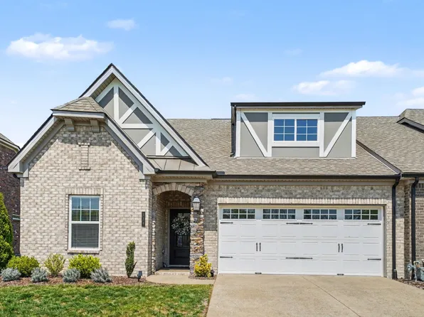 124 Owl Hollow Rd, Hendersonville, TN 37075
