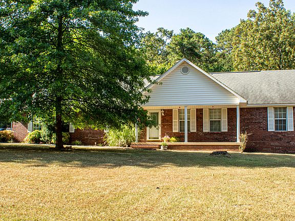 2nd image of 888 County Road 2608