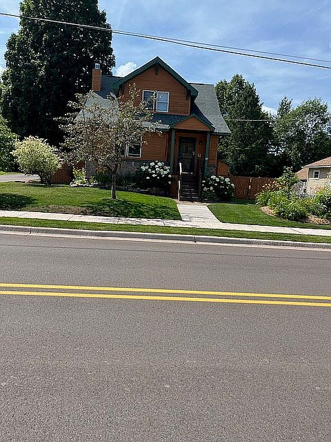 1st image of 917 N Hemlock St