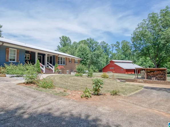 381 Wildwood Ln, Jacksonville, AL 36265