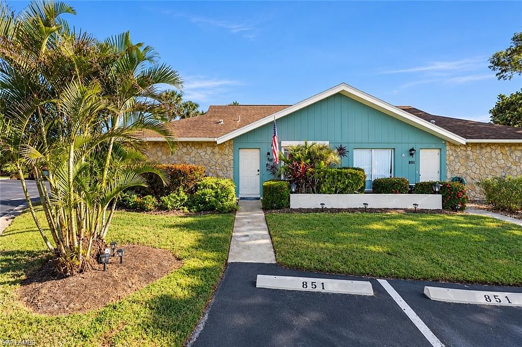 851 Palm View DR — La Playa Country Club