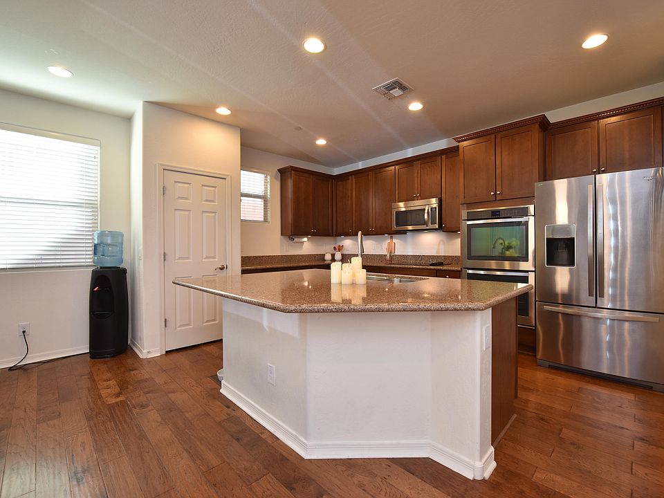 1st image of 4756 E Tierra Buena Ln