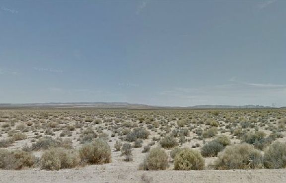 2nd image of 47469-47473 Harpers Way