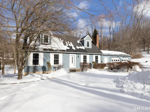 15 Pepper Tree Hill Lane, Southbury, CT 06488