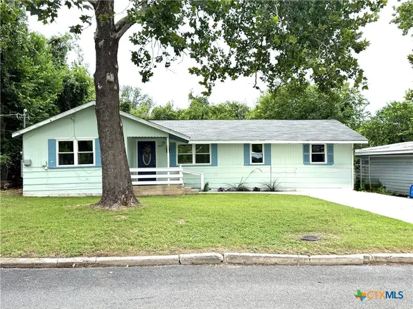 705 Short Ave, Seguin, TX 78155