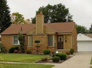 8625 W Parkway St, Detroit, MI 48239