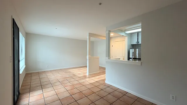 2 bed, 760 sqft, $2,650 — Photo 1