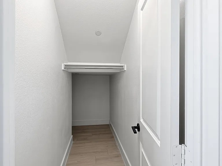 2525 Brunswick Way — Photo 11