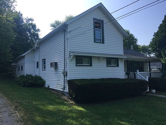 3rd image of 532 Wood St