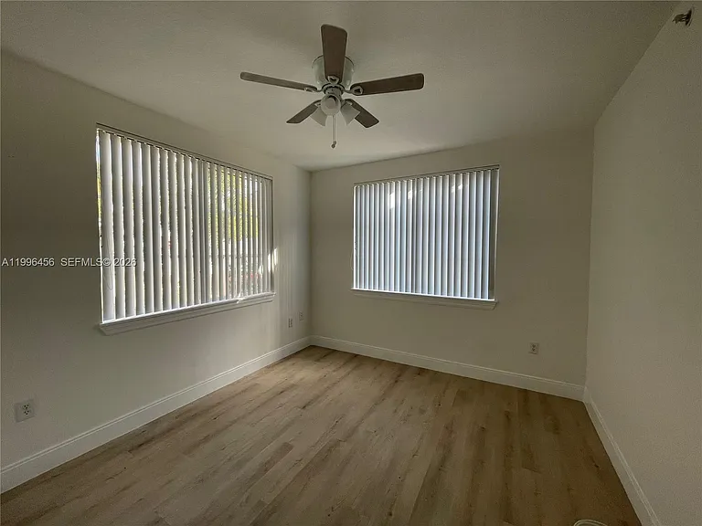6851 SW 44th St #210 — Photo 2