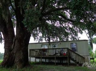 4006 Comanche Rd, Caryville, FL 32427