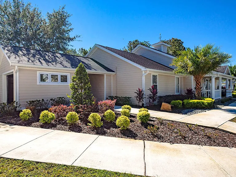 Landon Trace Townhomes — Photo 11