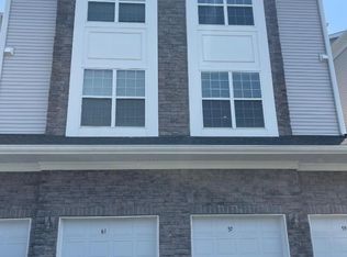 61 Veterans Way, Morris Plains, NJ 07950
