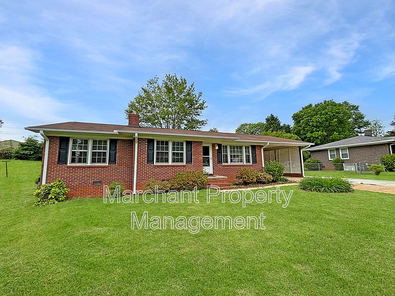 1st image of 124 Folkstone St