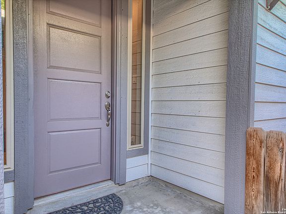 4th image of 221B E MELROSE DR #B
