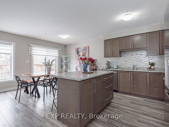5th image of 60 Canterbury Dr Unit 7
