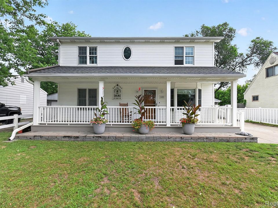 1st image of 1120 Redleaf Ln