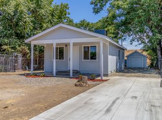 124 Hermosa Ave, Woodlake, CA