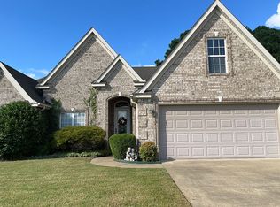 5408 Deerfield Dr, Jonesboro, AR 72404