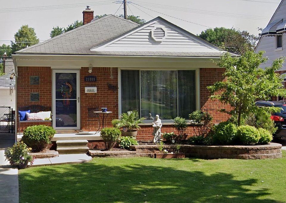 1st image of 21009 Frazho St
