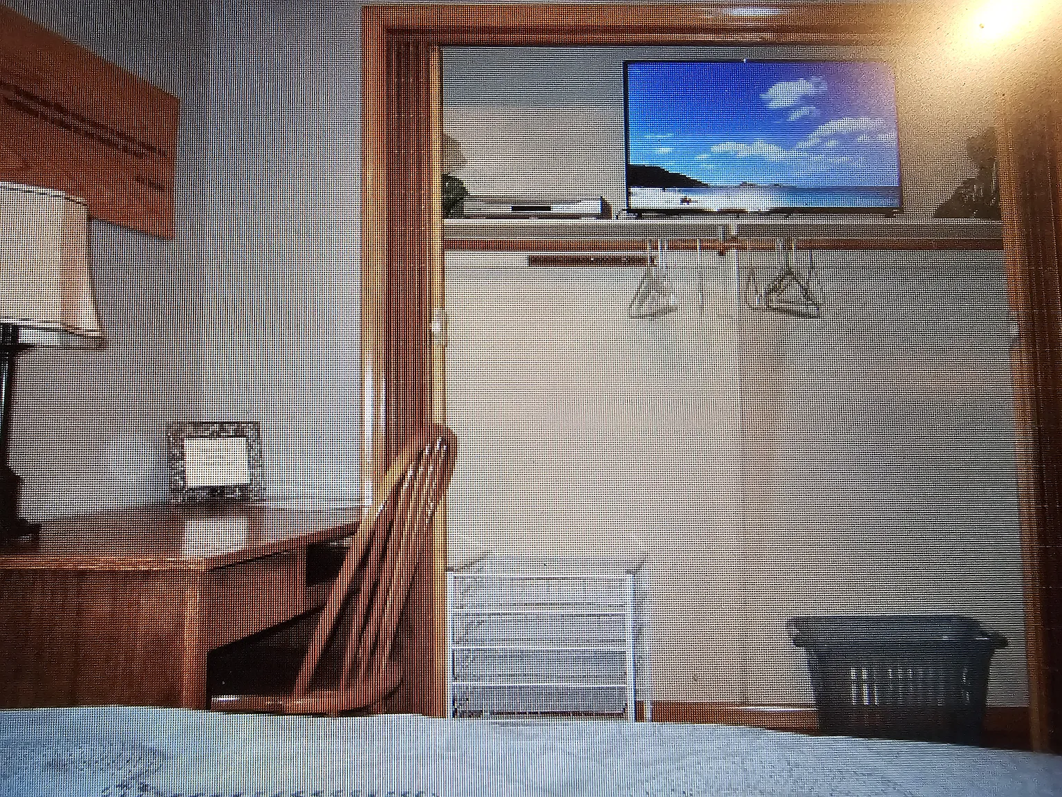4 bed, 2200 sqft, $3,100 — Photo 3