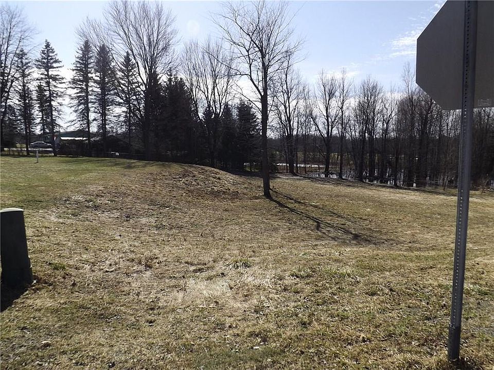2nd image of 4233 Greenfield Dr